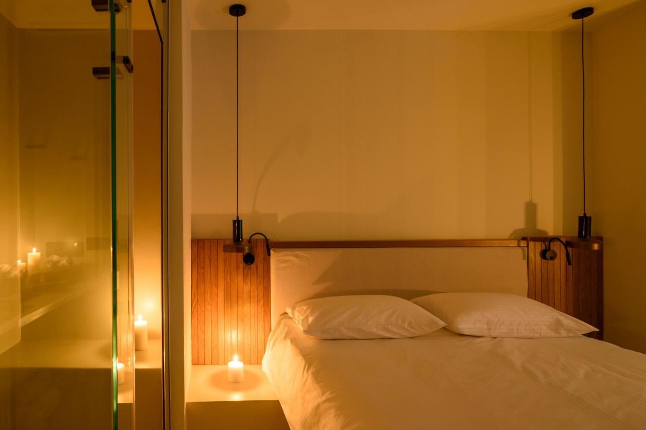 Potnia Theron Suites Akrotiri  Ngoại thất bức ảnh